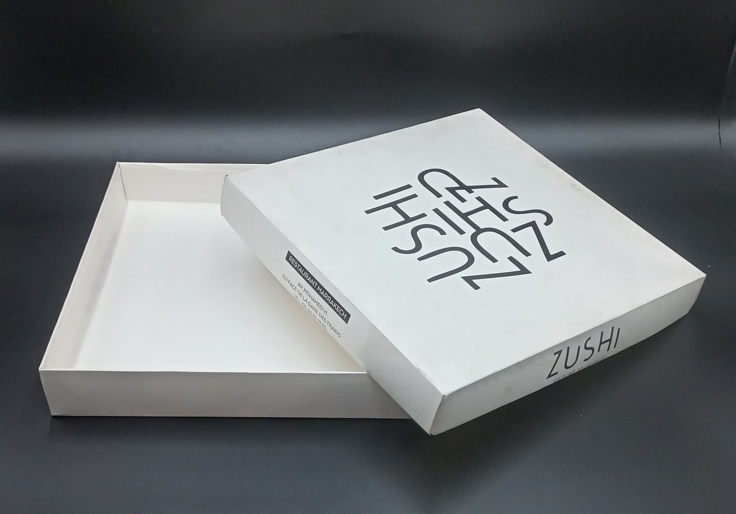 Sushi box with personalized base and lid