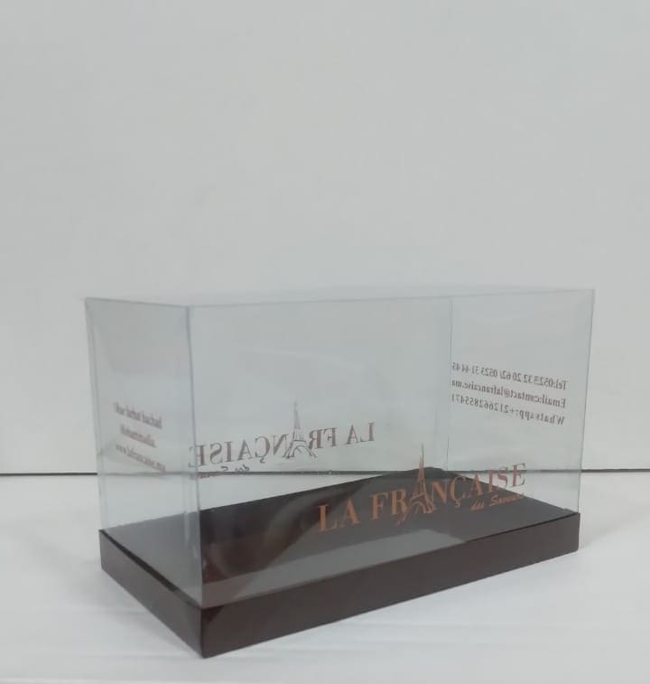 Personalized transparent cake box